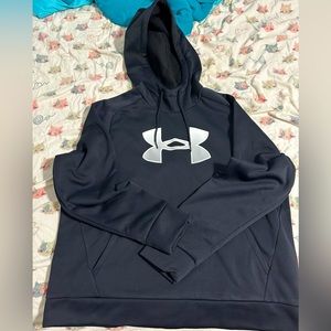 Women’s XL Under Armour Hoodie